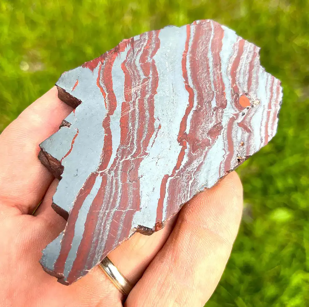 Banded Iron Formation (BIF4)